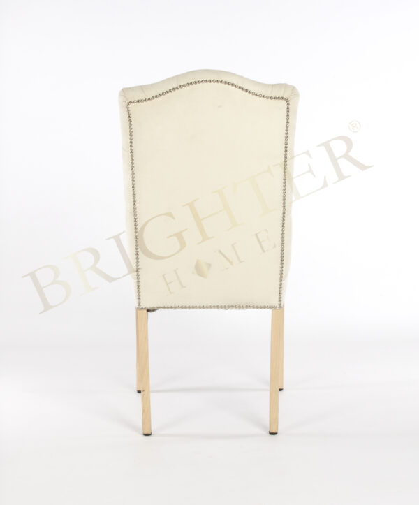 Sedia Sylvana beige con borchie - immagine 4